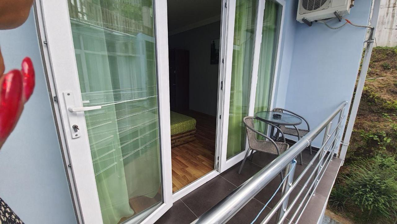 Calypso Kvariati Hotel מראה חיצוני תמונה