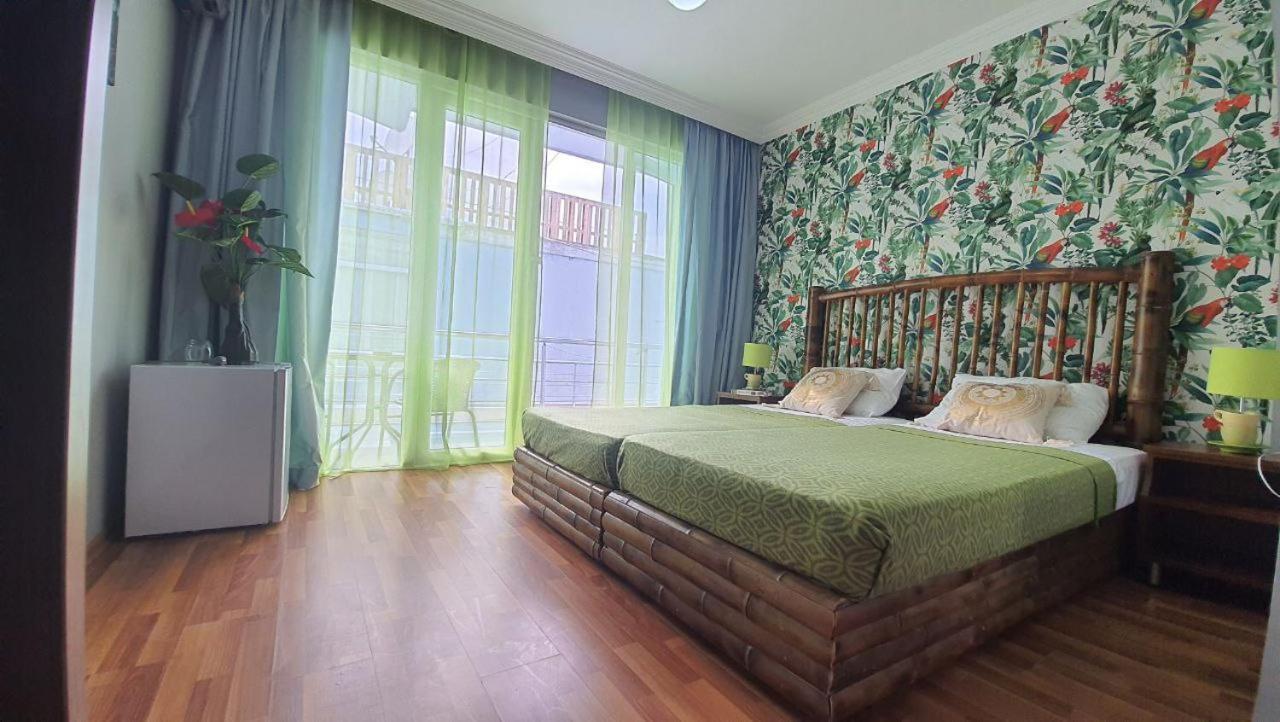 Calypso Kvariati Hotel מראה חיצוני תמונה