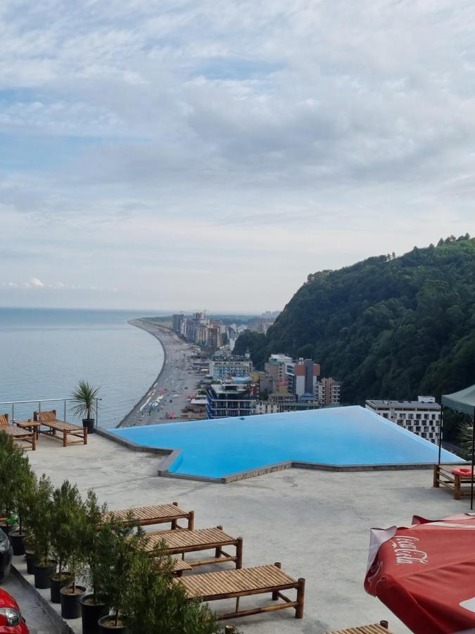 Calypso Kvariati Hotel מראה חיצוני תמונה