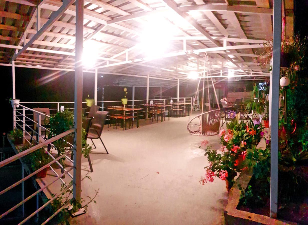 Calypso Kvariati Hotel מראה חיצוני תמונה